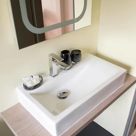 Ξενοδοχείο Hofmann 2*